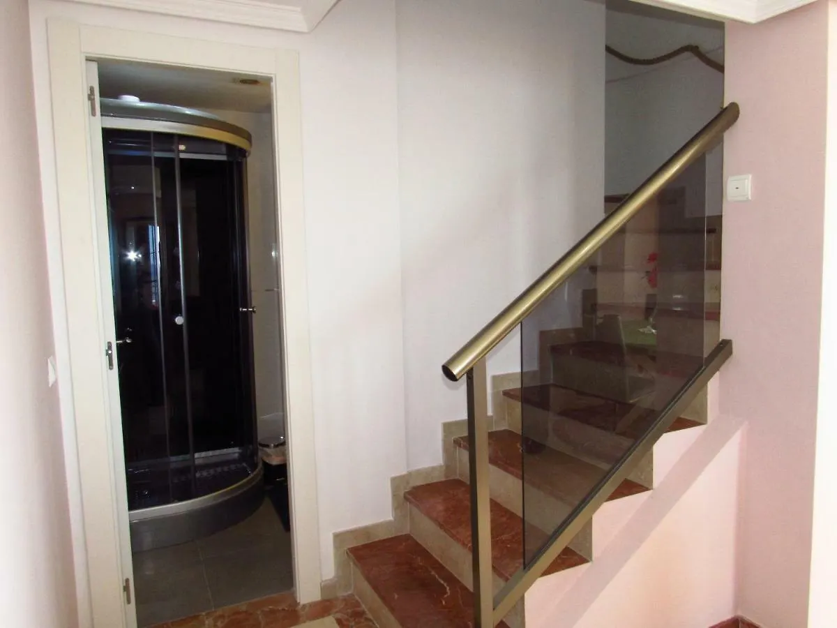 贝纳尔马德纳Torreon Del Mar Penthouse Deluxe公寓 0*, 贝纳尔马德纳